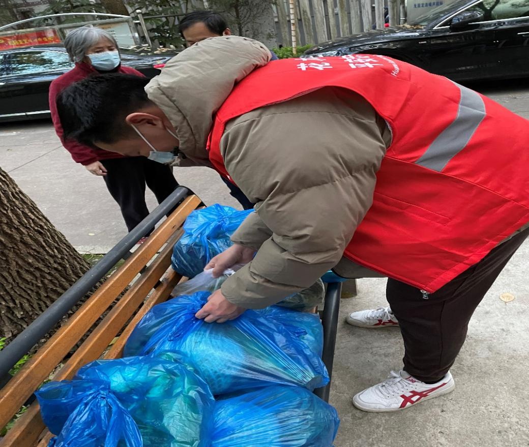 荆州24小时高价回收医保小额(医保小额提取代办600以内)